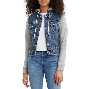 Levi’s Hybrid Original Trucker Jacket